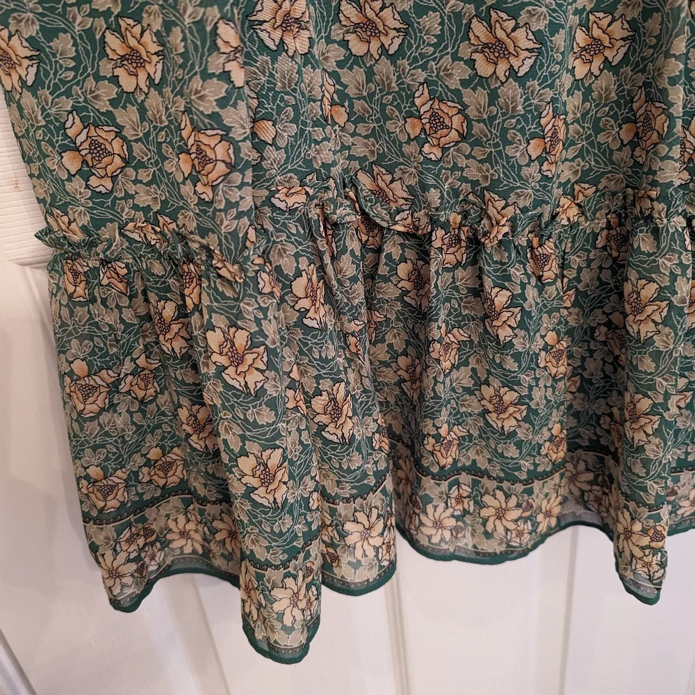 Max Studio dress green floral - Picture 8 of 9